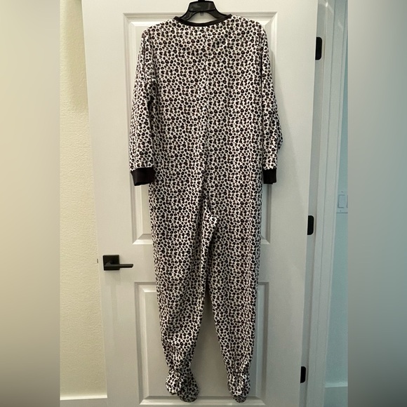 Bettie Boop Footed PJs - Picture 2 of 13